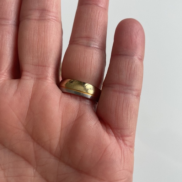 2 tone Women’s Stainless Steel Ring - Picture 7 of 7